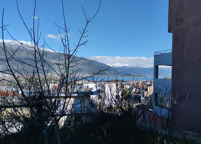 Xρηστοσ House